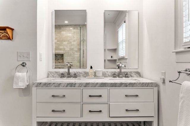 217 Main St, Groton, MA 01450