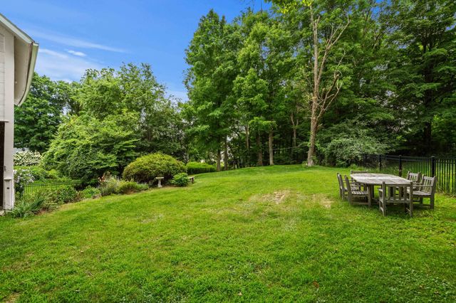 217 Main St, Groton, MA 01450