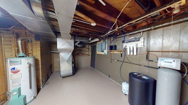 504 19th Avenue SW, Willmar, MN 56201