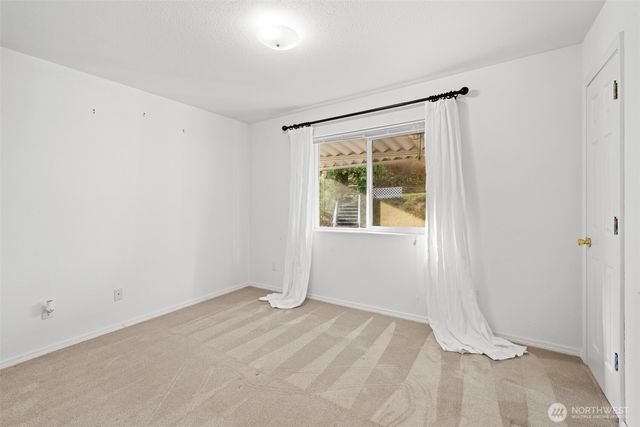 233 Lupine Drive, Sequim, WA 98382