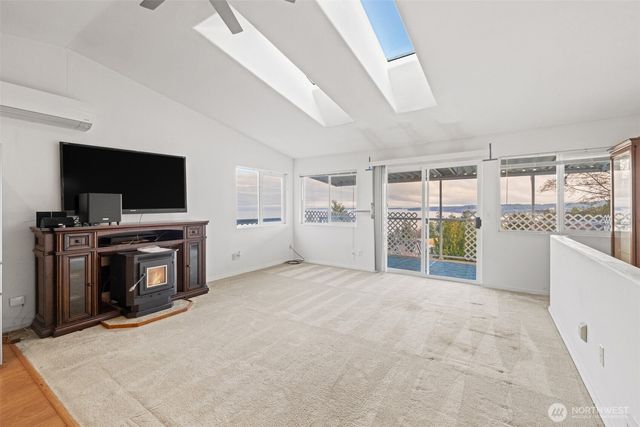 233 Lupine Drive, Sequim, WA 98382