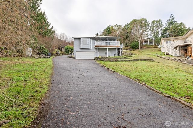 233 Lupine Drive, Sequim, WA 98382