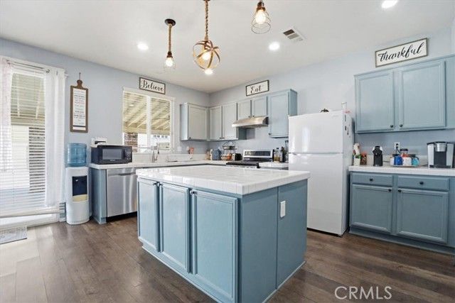 10673 Palomino, Hesperia, CA 92345