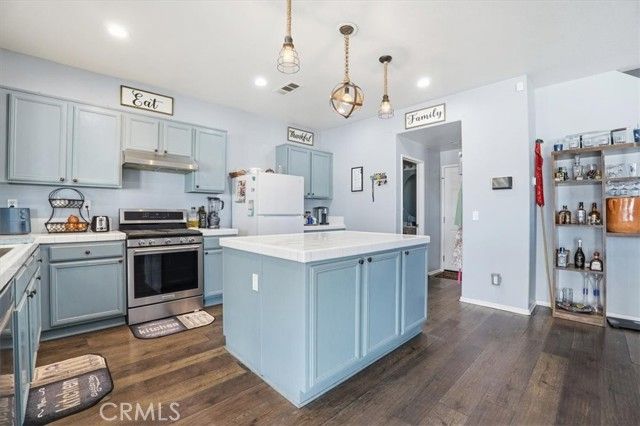 10673 Palomino, Hesperia, CA 92345