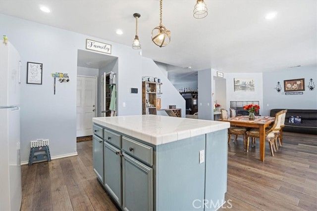 10673 Palomino, Hesperia, CA 92345