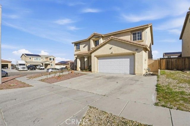 10673 Palomino, Hesperia, CA 92345
