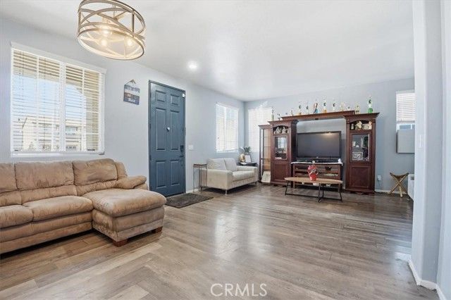 10673 Palomino, Hesperia, CA 92345