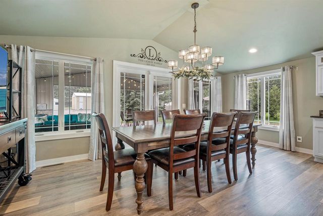 2305 JESSE LANE, Suamico, WI 54313