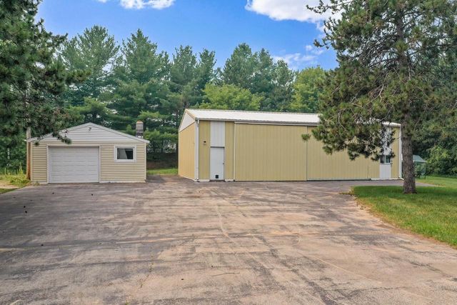 2305 JESSE LANE, Suamico, WI 54313