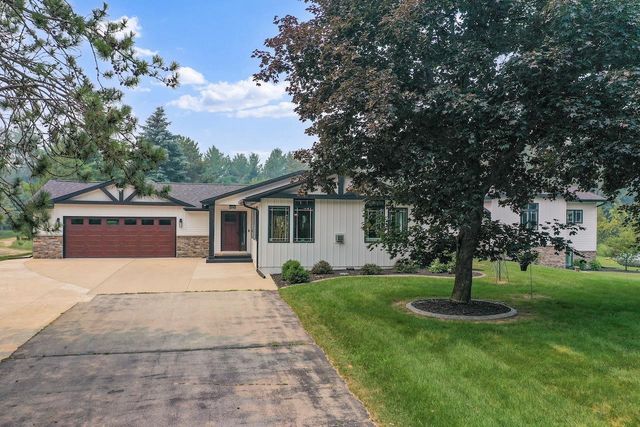 2305 JESSE LANE, Suamico, WI 54313