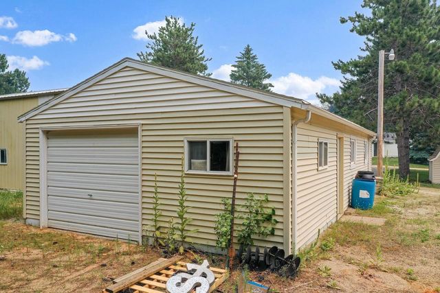 2305 JESSE LANE, Suamico, WI 54313