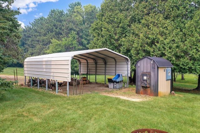 2305 JESSE LANE, Suamico, WI 54313