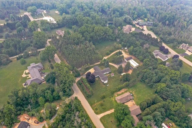 2305 JESSE LANE, Suamico, WI 54313