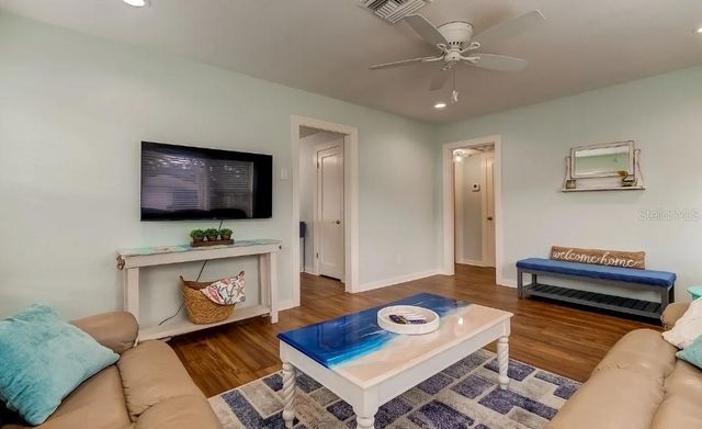 1226 SEDEEVA CIRCLE S, Clearwater, FL 33755