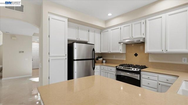 34480 Alberta Ter, Fremont, CA 94555