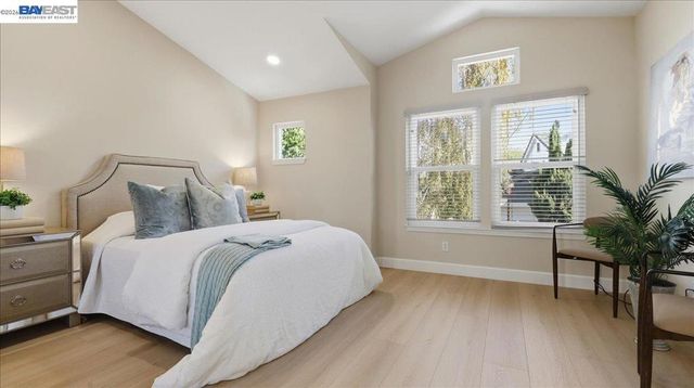 34480 Alberta Ter, Fremont, CA 94555