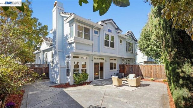 34480 Alberta Ter, Fremont, CA 94555