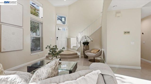 34480 Alberta Ter, Fremont, CA 94555