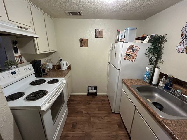 4405 Carter Creek Parkway 9, Bryan, TX 77802