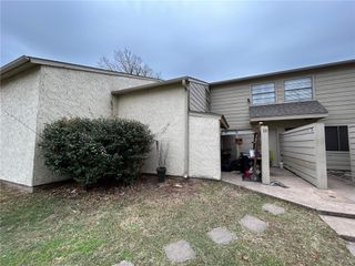 4405 Carter Creek Parkway 9, Bryan, TX 77802
