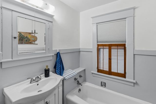 1514 Lafond Avenue, Saint Paul, MN 55104