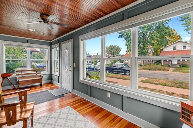 1514 Lafond Avenue, Saint Paul, MN 55104