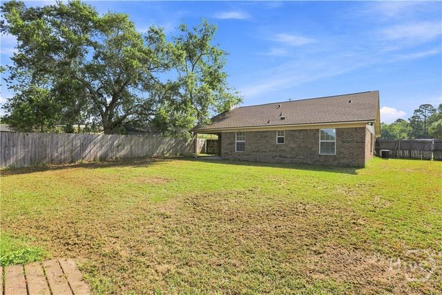 176 Wayfair Lane, Hinesville, GA 31313