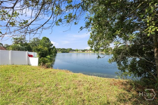 176 Wayfair Lane, Hinesville, GA 31313