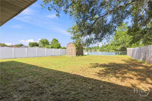 176 Wayfair Lane, Hinesville, GA 31313