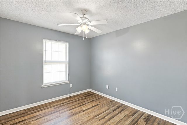 176 Wayfair Lane, Hinesville, GA 31313