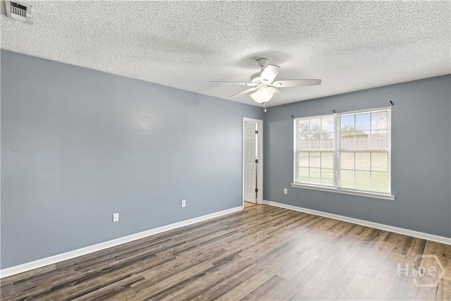 176 Wayfair Lane, Hinesville, GA 31313