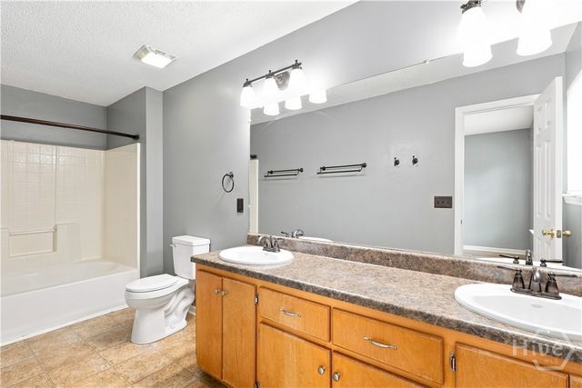 176 Wayfair Lane, Hinesville, GA 31313