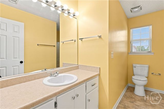 176 Wayfair Lane, Hinesville, GA 31313