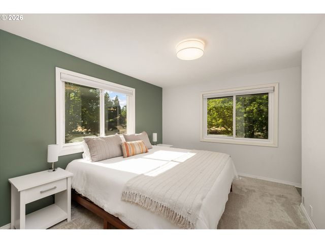 2450 Sw 178TH Ave, Beaverton, OR 97003