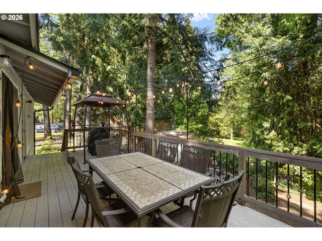 2450 Sw 178TH Ave, Beaverton, OR 97003
