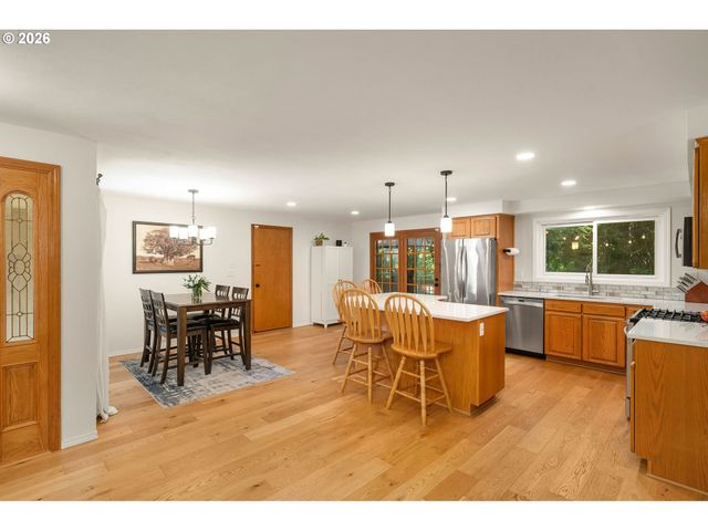2450 Sw 178TH Ave, Beaverton, OR 97003
