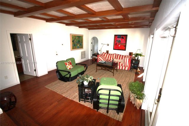 6750 Granada Boulevard, Coral Gables, FL 33146
