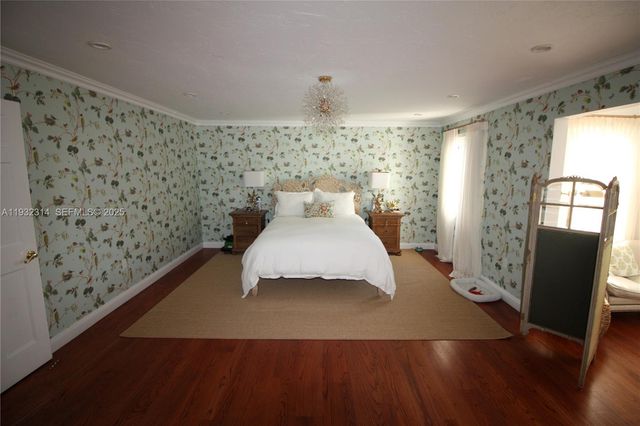 6750 Granada Boulevard, Coral Gables, FL 33146