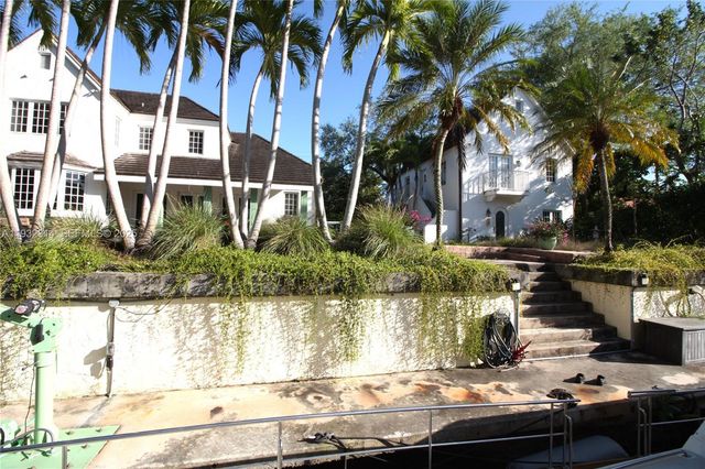 6750 Granada Boulevard, Coral Gables, FL 33146