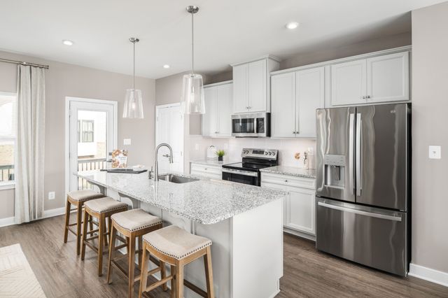 225 Poplar Loop, Antioch, TN 37013