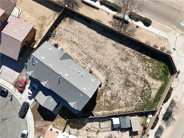 12909 Pearblossom Street, Hesperia, CA 92344