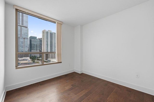 300 Bowie ST 1101, Austin, TX 78703