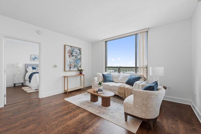 300 Bowie ST 1101, Austin, TX 78703