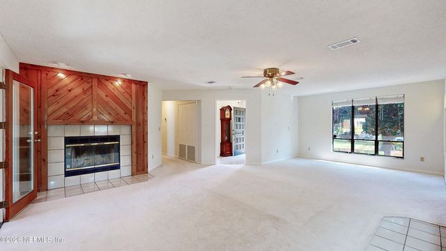 1028 LAKE ASBURY Drive, Green Cove Springs, FL 32043