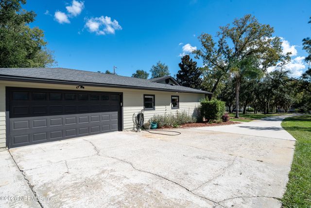 1028 LAKE ASBURY Drive, Green Cove Springs, FL 32043