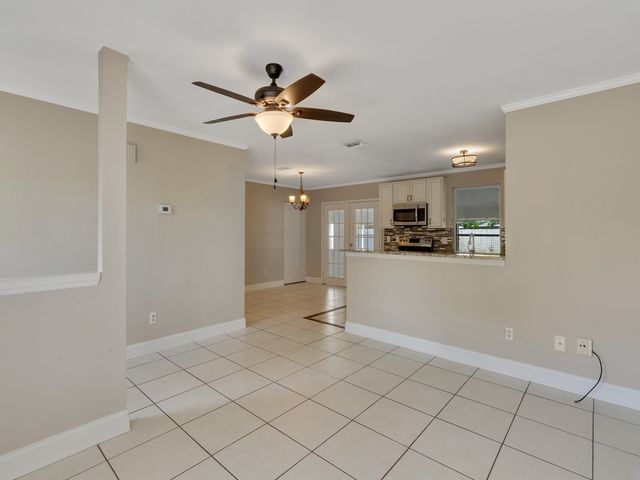 2375 16th Avenue SW, Vero Beach, FL 32962