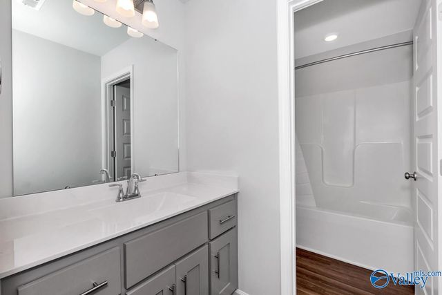 213 Shubert Drive, Hazel Green, AL 35750