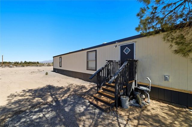 2320 Ida St, Pahrump, NV 89060