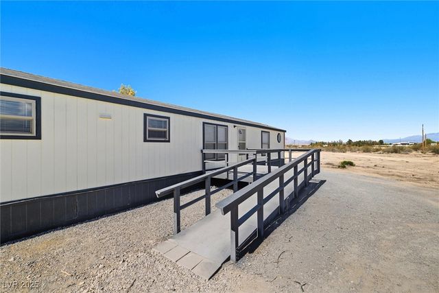 2320 Ida St, Pahrump, NV 89060
