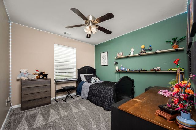 145 Slaters Dr, Lebanon, TN 37087